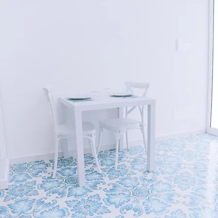 Omare Apartment