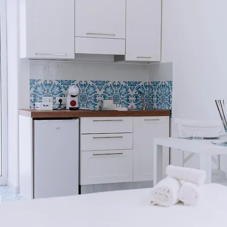 Omare Apartment *