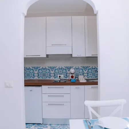 Omare Apartment *