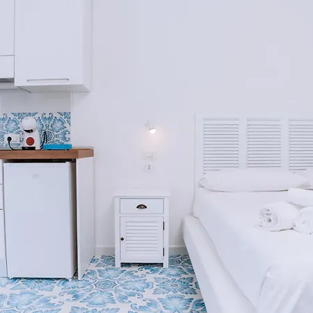 Omare Apartment *