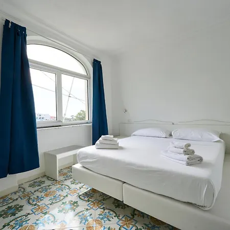 Apartment Omare Ischia